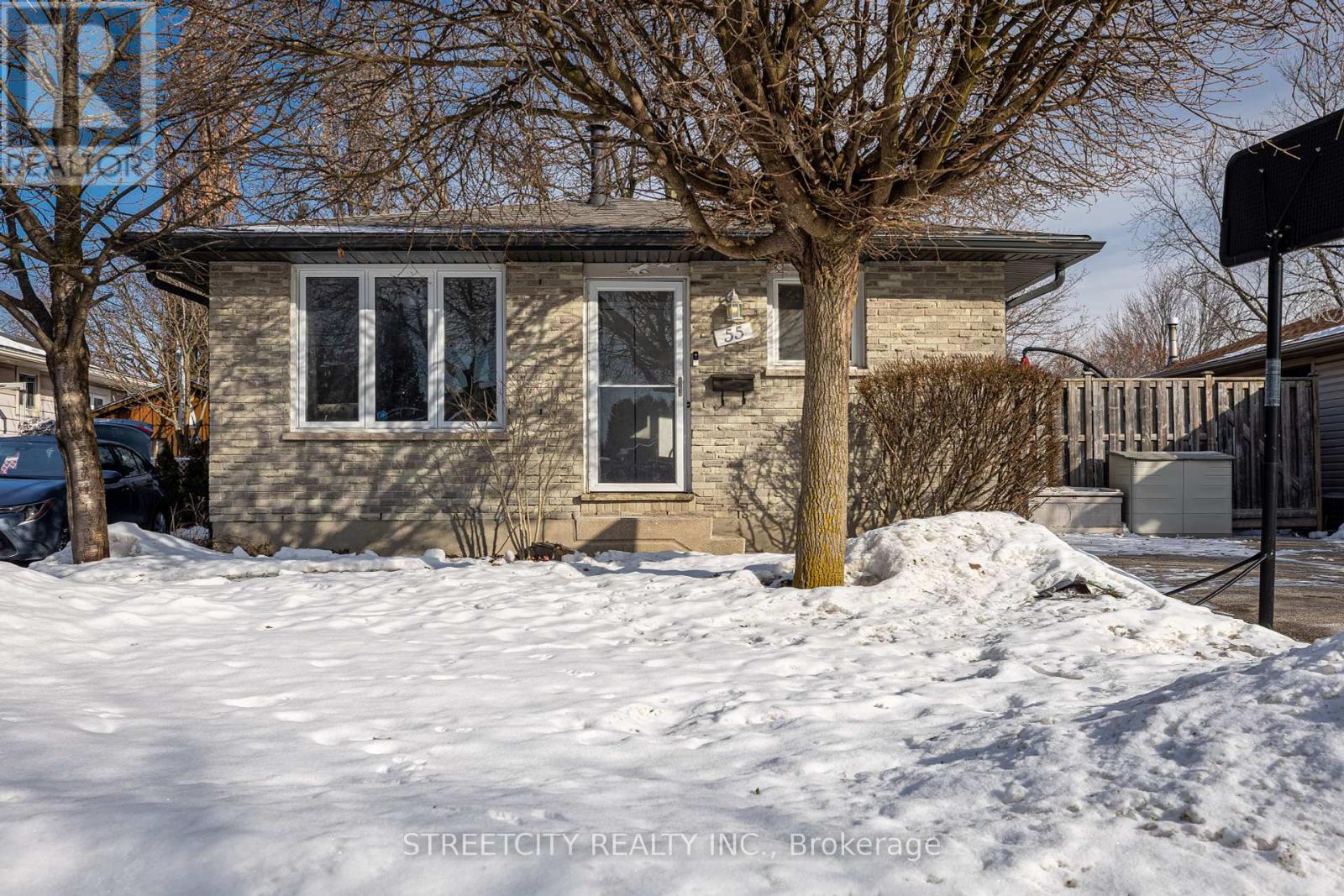 55 ROSAMOND CRESCENT, London South (South X)