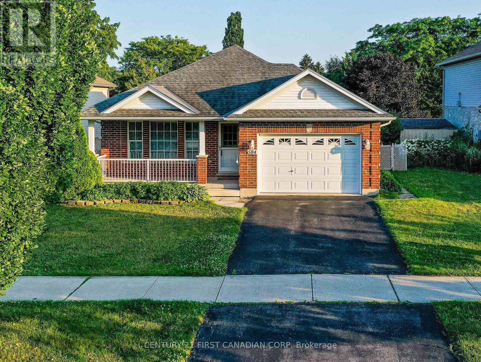 584 WELLINGTON STREET, St. Thomas