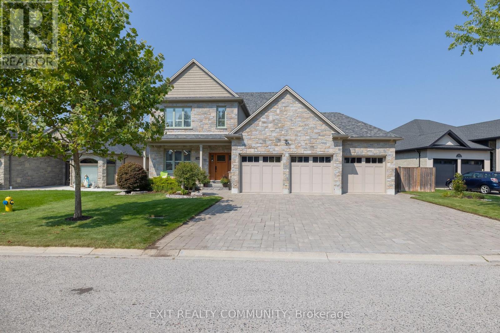 1544 PRIVET PLACE, London
