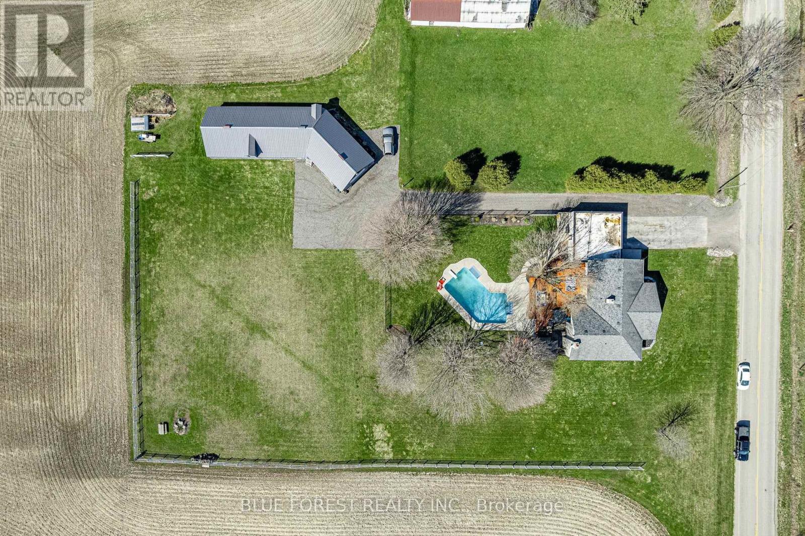 1645 GLADSTONE DRIVE, Thames Centre