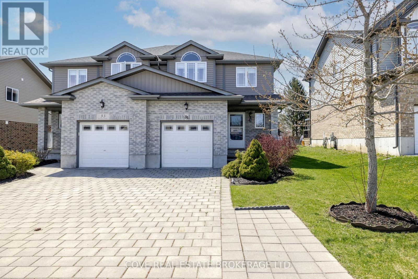 35 LEESBORO TRAIL, Thames Centre (Thorndale)