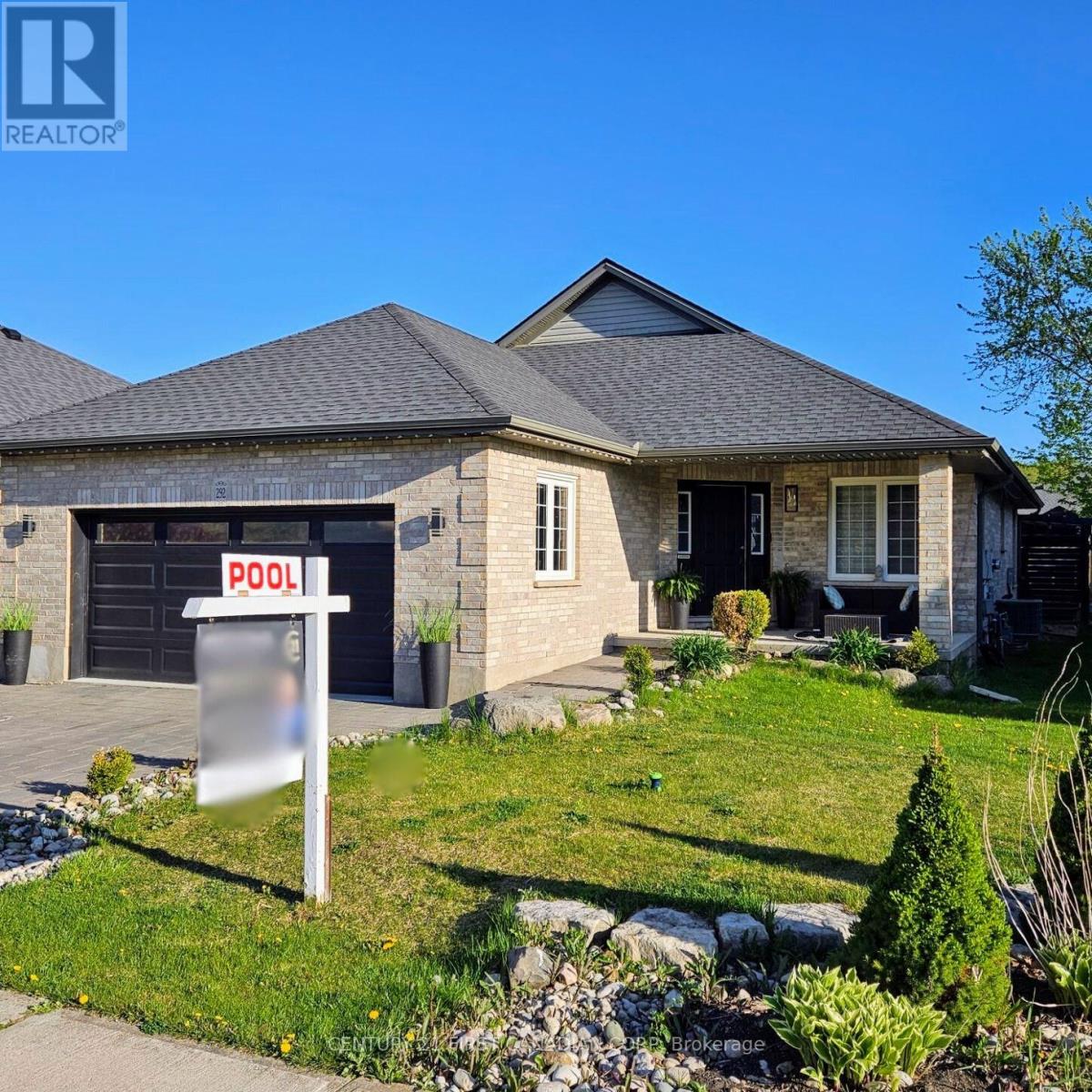 292 THORN DRIVE, Strathroy-Caradoc (NE)