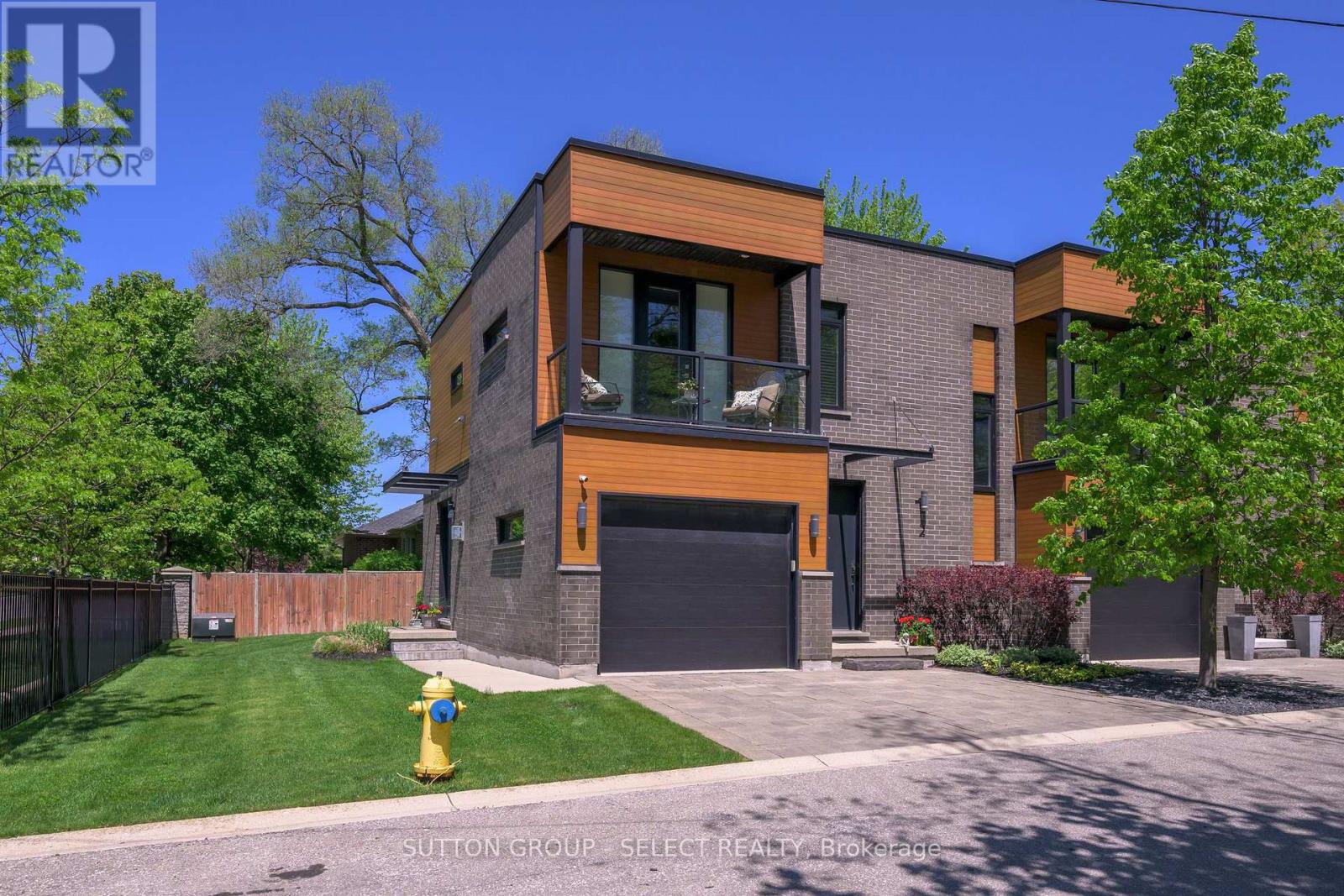 2 - 433 HYDE PARK ROAD, London North (North P)