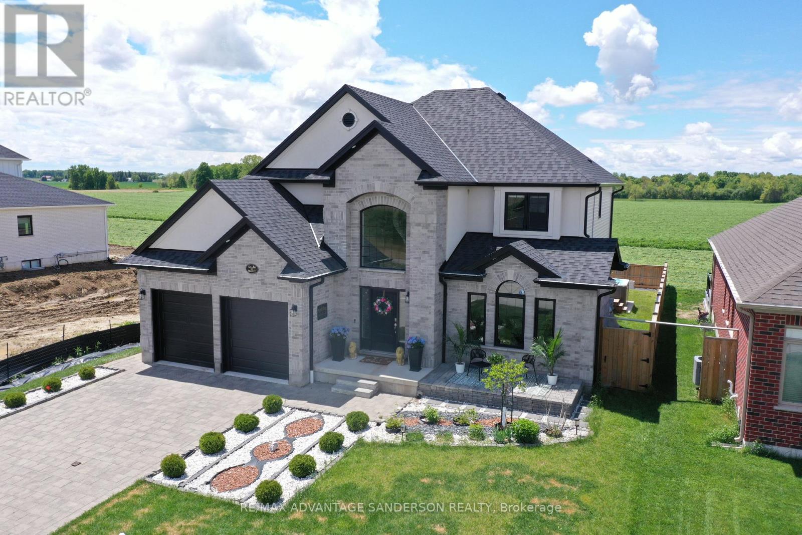 53 ARROWWOOD PATH, Middlesex Centre (Ilderton)