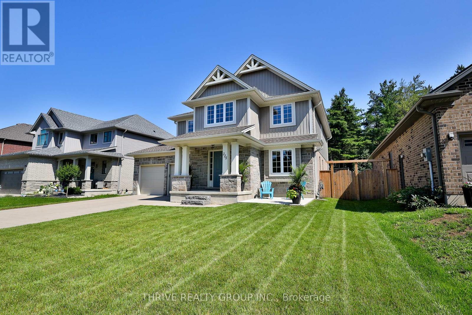 225 NORMAN PLACE, Strathroy-Caradoc (NE)