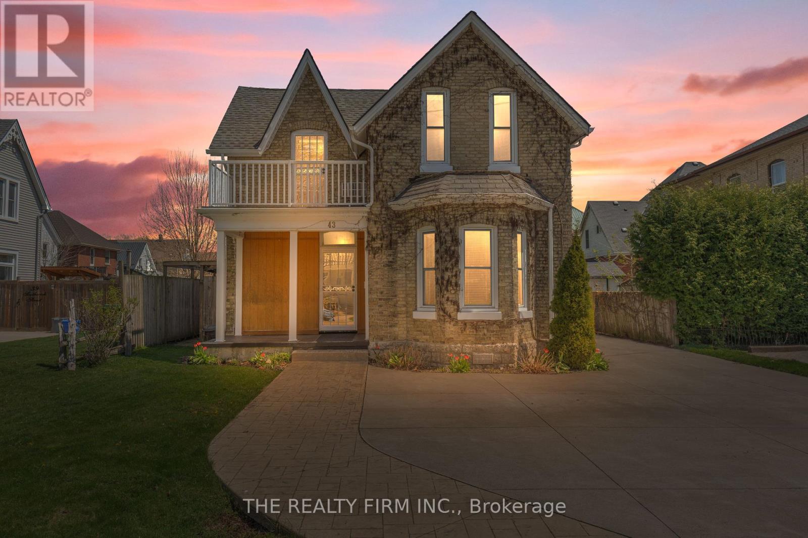 43 SOUTHWICK STREET, St. Thomas