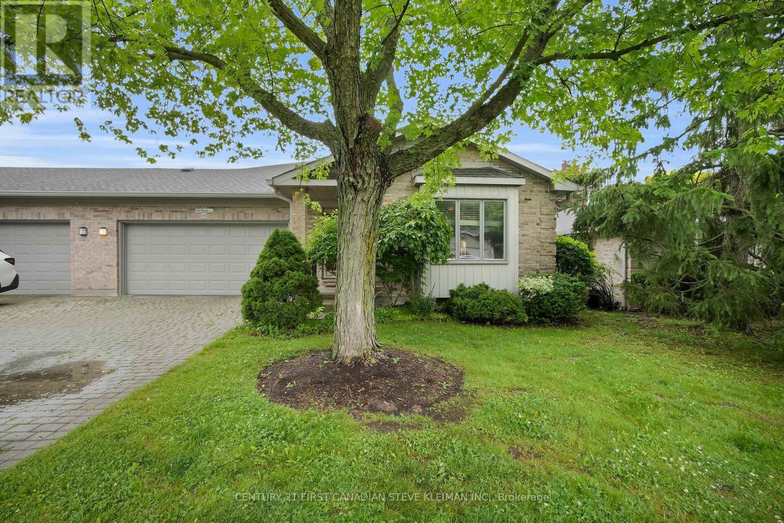 35 - 14 DOON DRIVE, London North (North G)