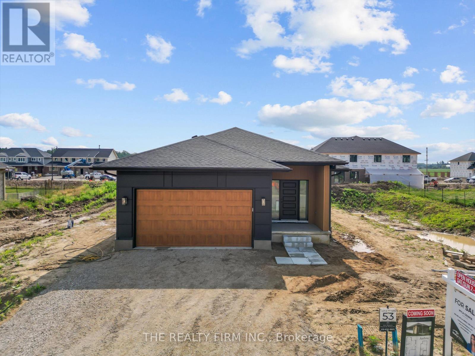 173 RENAISSANCE DRIVE NW, St. Thomas
