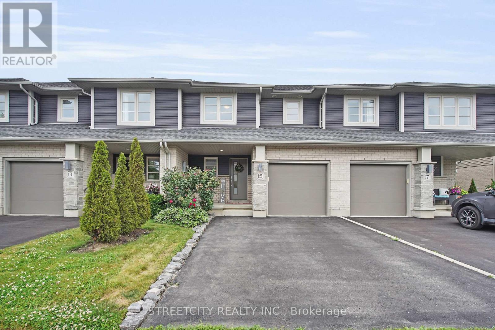 15 EMPIRE PARKWAY STREET, St. Thomas