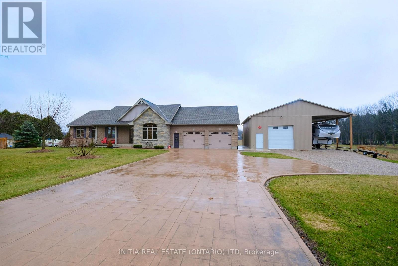 7284 CALVERT DRIVE, Strathroy-Caradoc