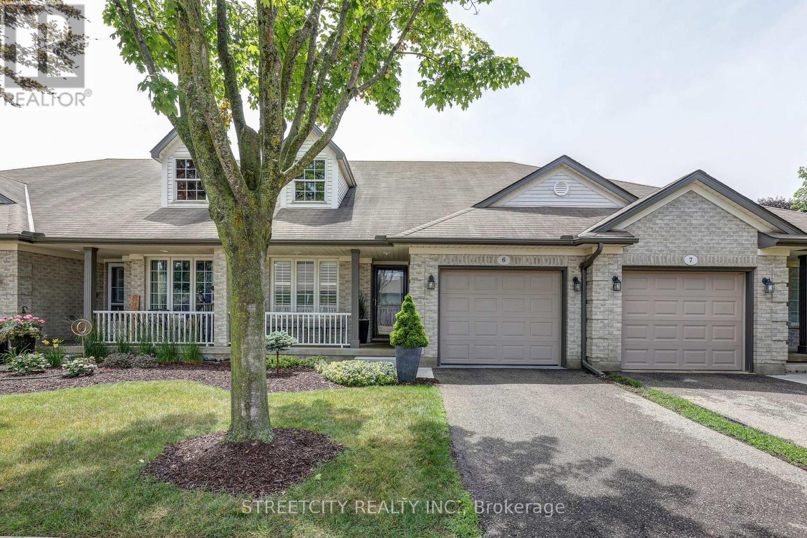 6 - 20 WINDMERE PLACE, St. Thomas