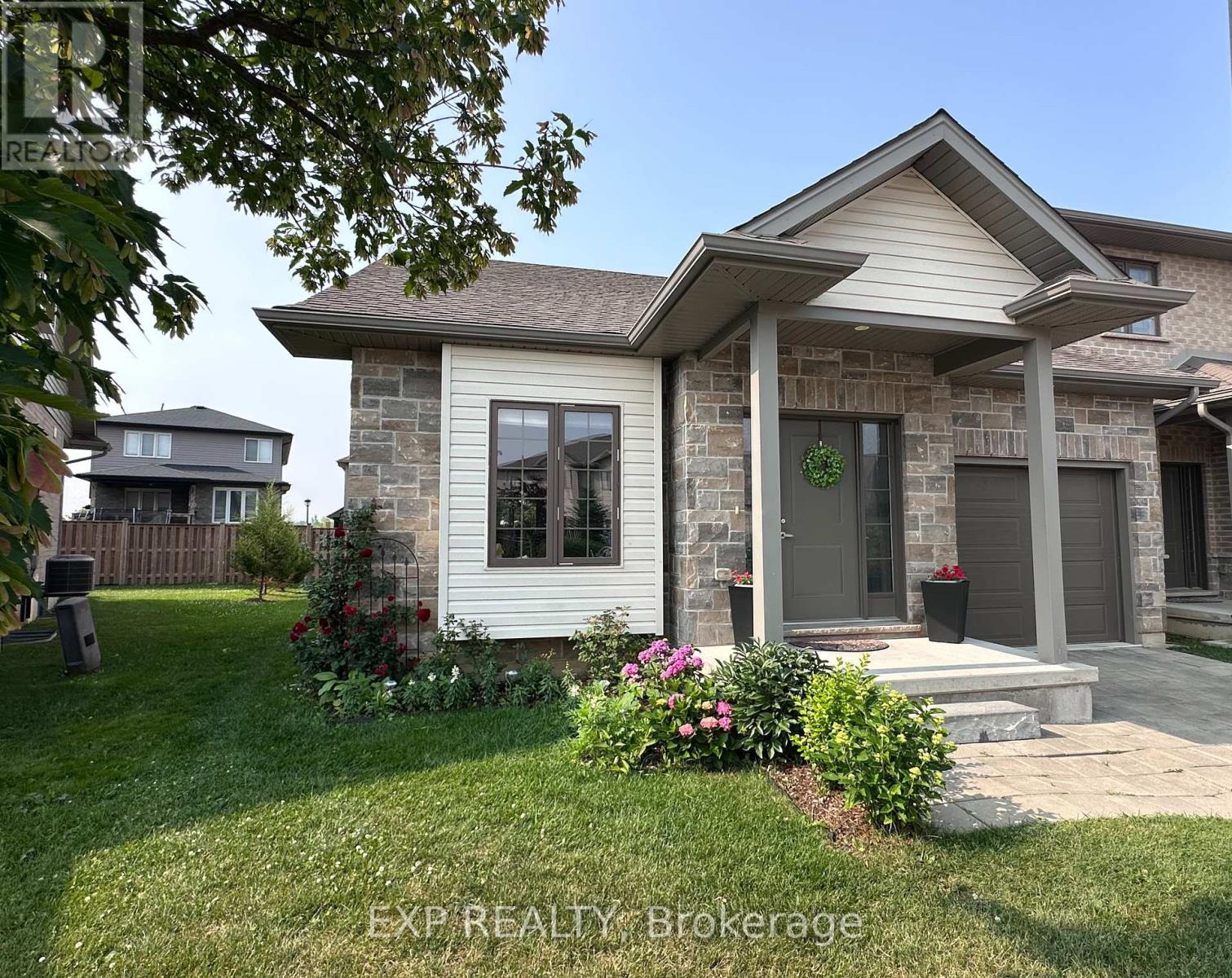 15 - 2910 TOKALA TRAIL, London North (North S)