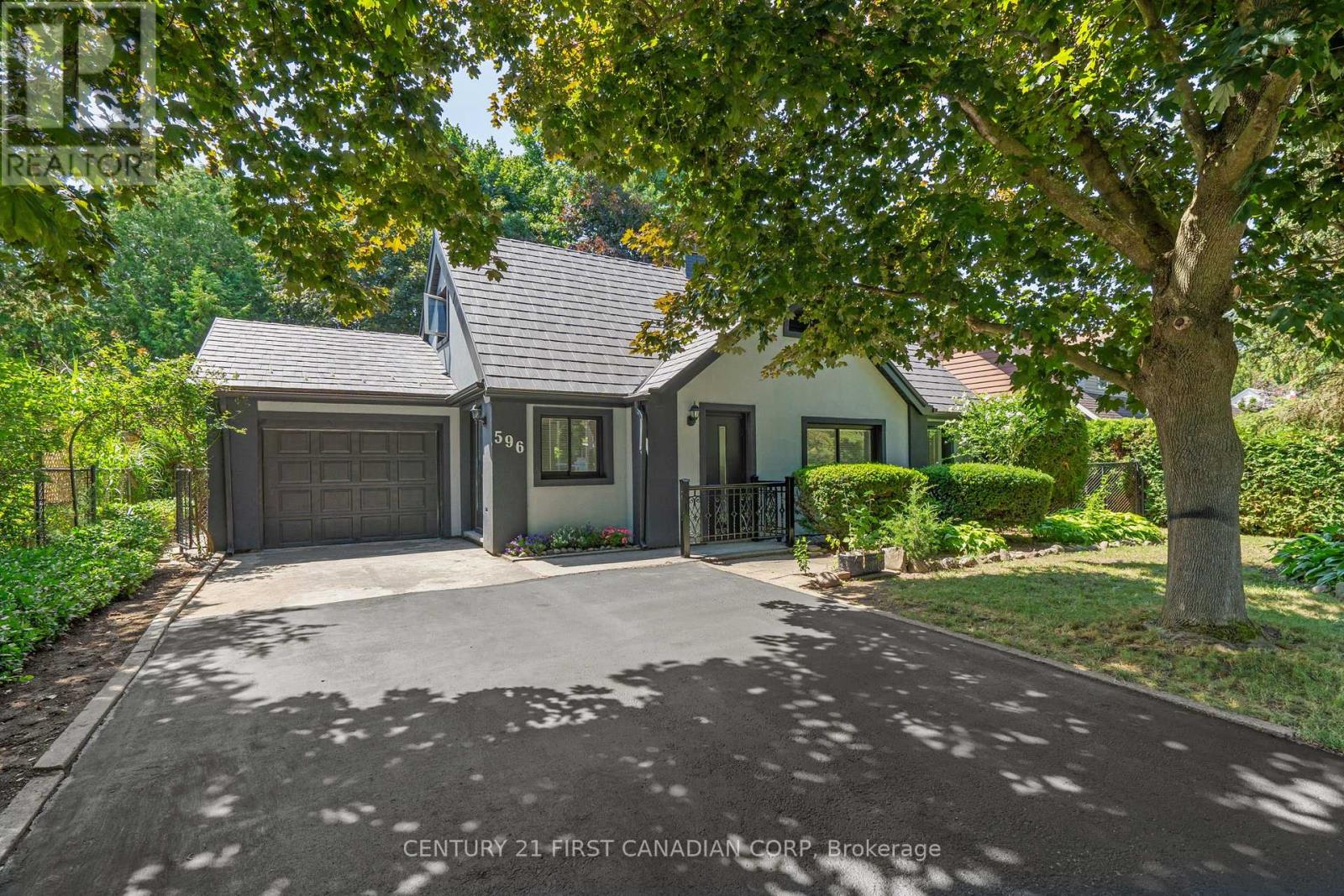 596 KINGSWAY AVENUE N, London North (North P)