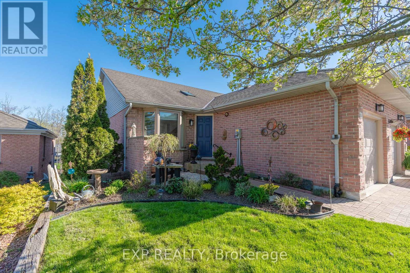 20 - 90 ONTARIO ST STREET S, Lambton Shores (Grand Bend)