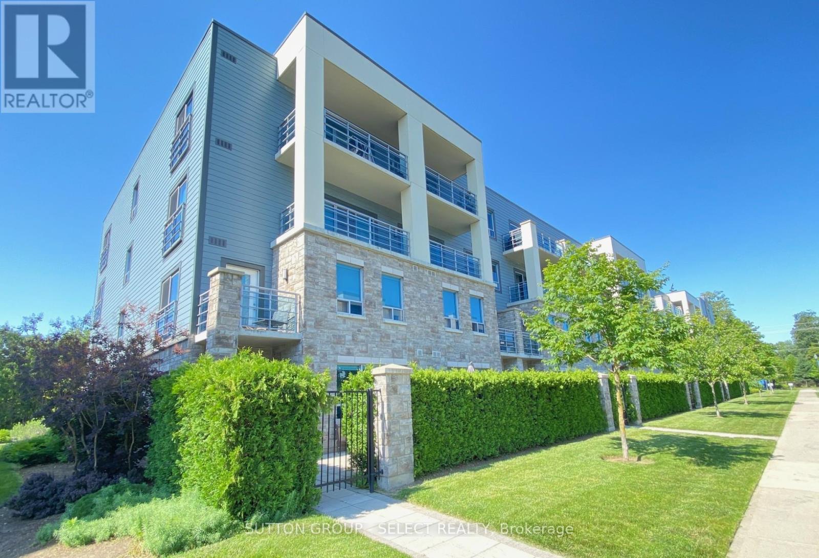 206 - 320 SUGARCREEK TRAIL, London North (North N)
