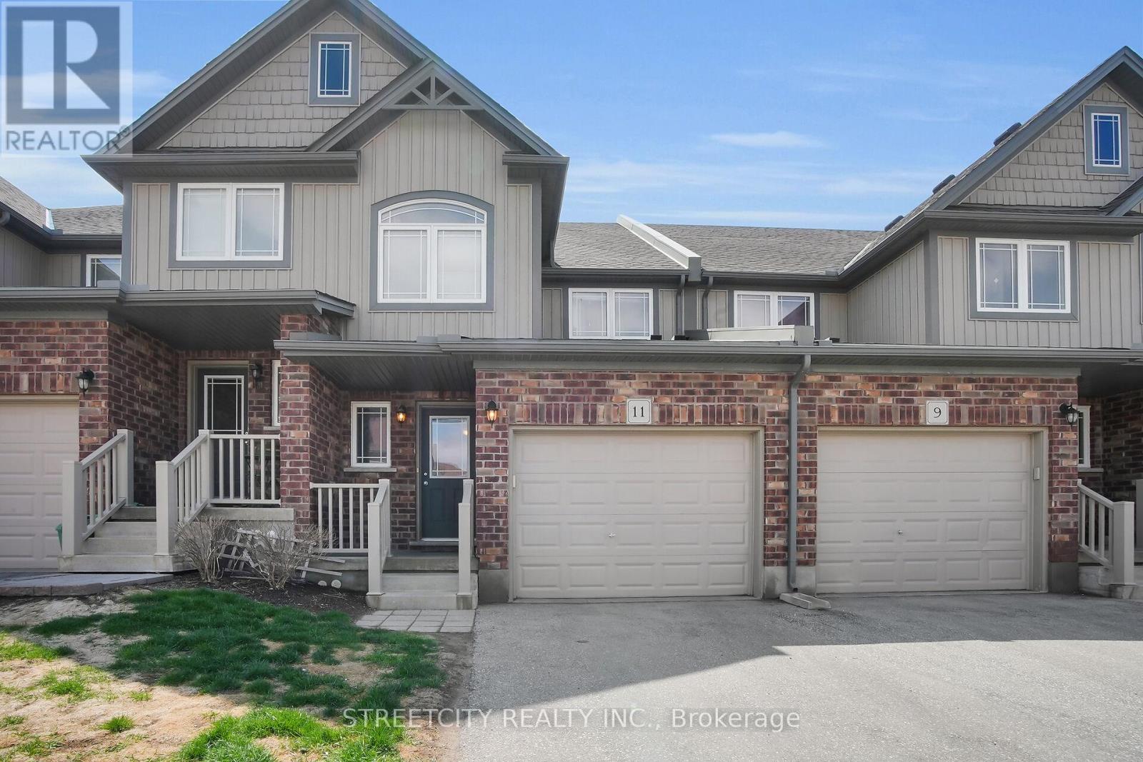 11 - 1220 RIVERBEND ROAD, London South (South B)
