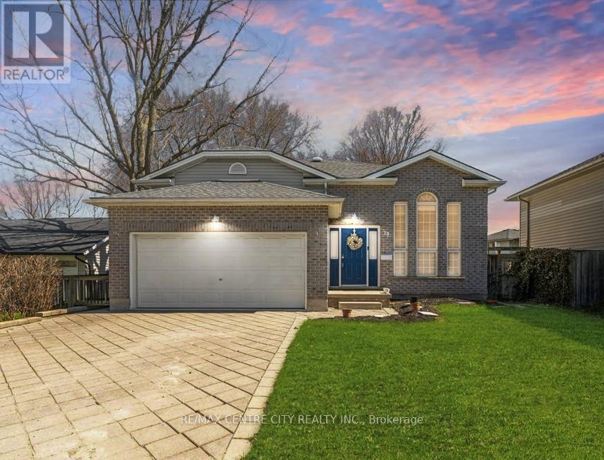 19 DELL DRIVE, Strathroy-Caradoc (SW)