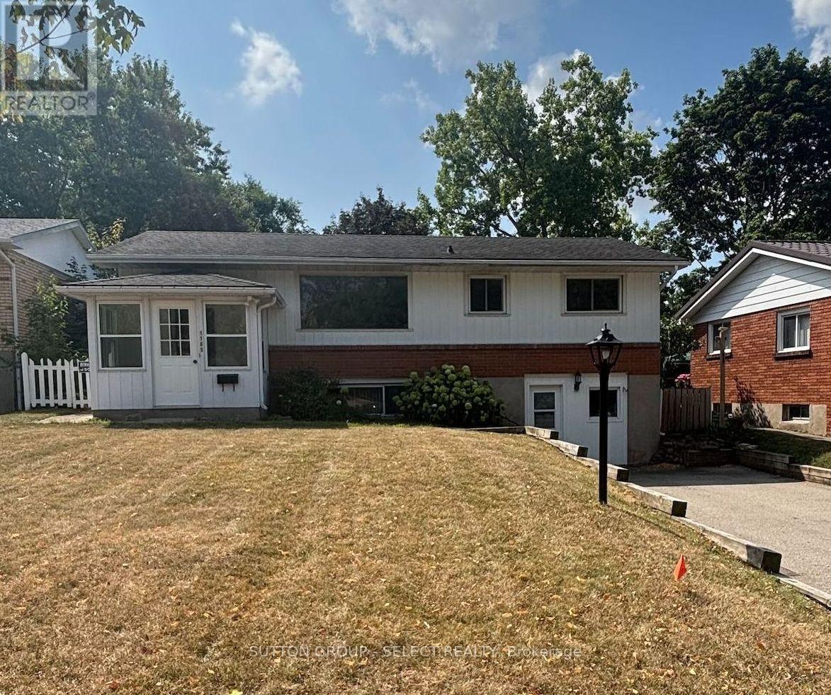 1165 MELSANDRA AVENUE, London East (East A)