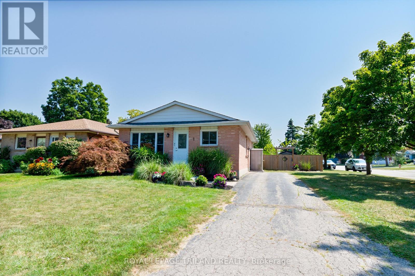 1 PADDON STREET, St. Thomas