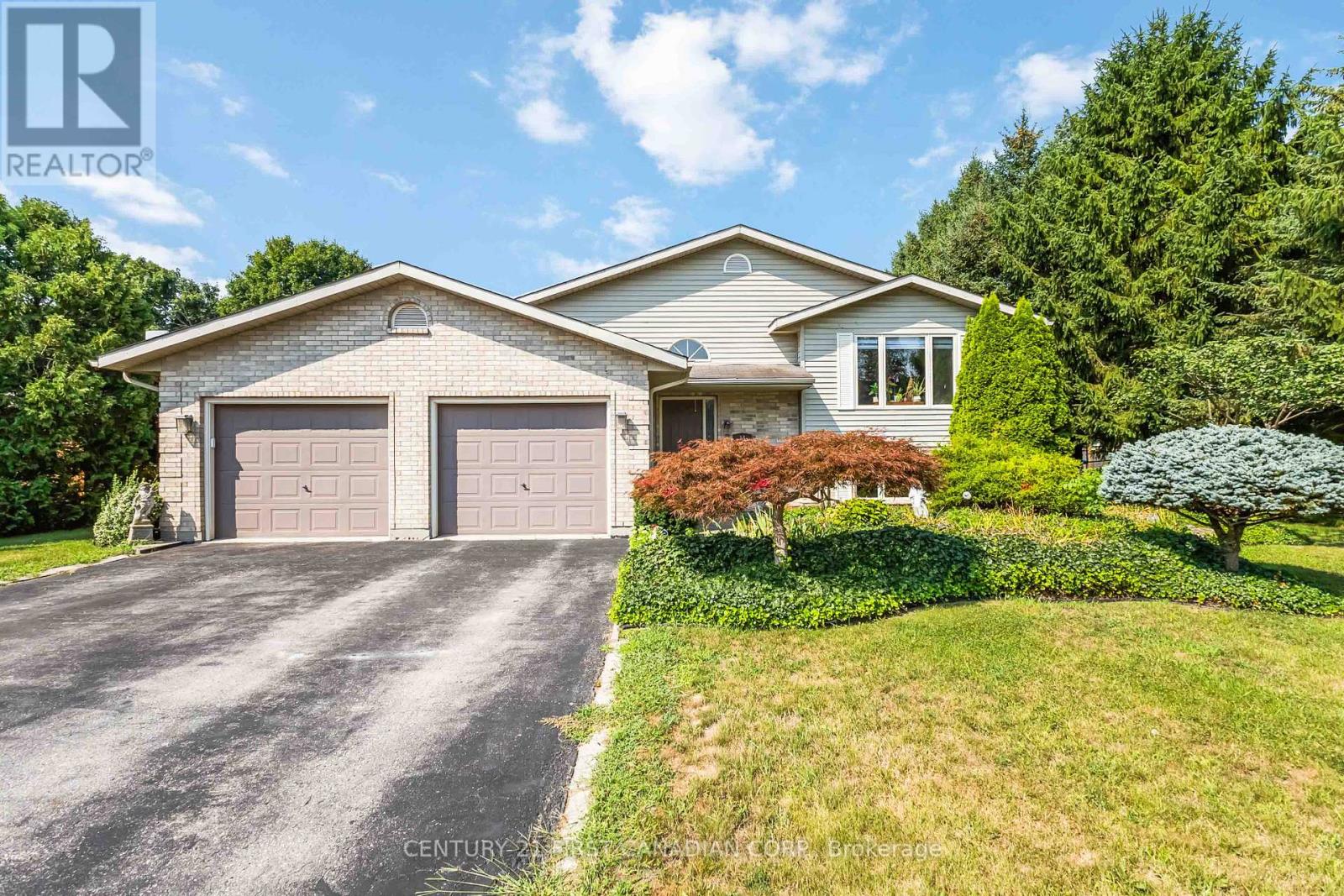 14 BLOSDALE CRESCENT, Middlesex Centre (Delaware Town)