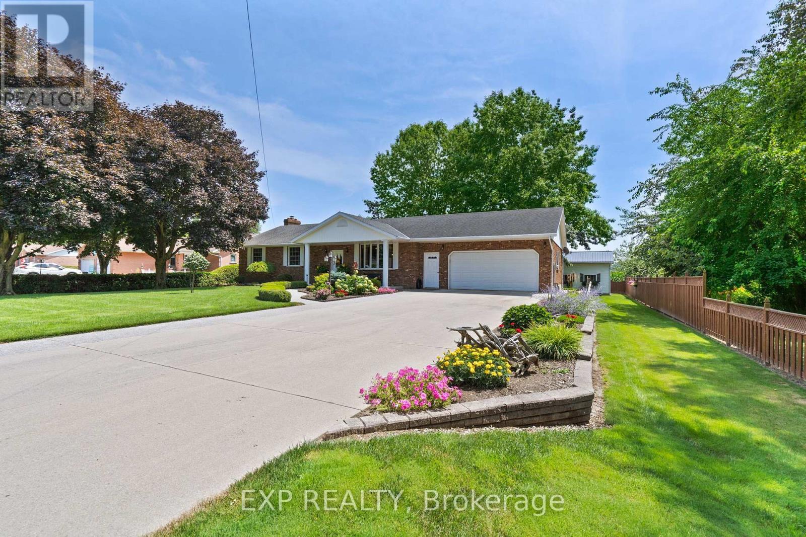 23067 PIONEER LINE, West Elgin