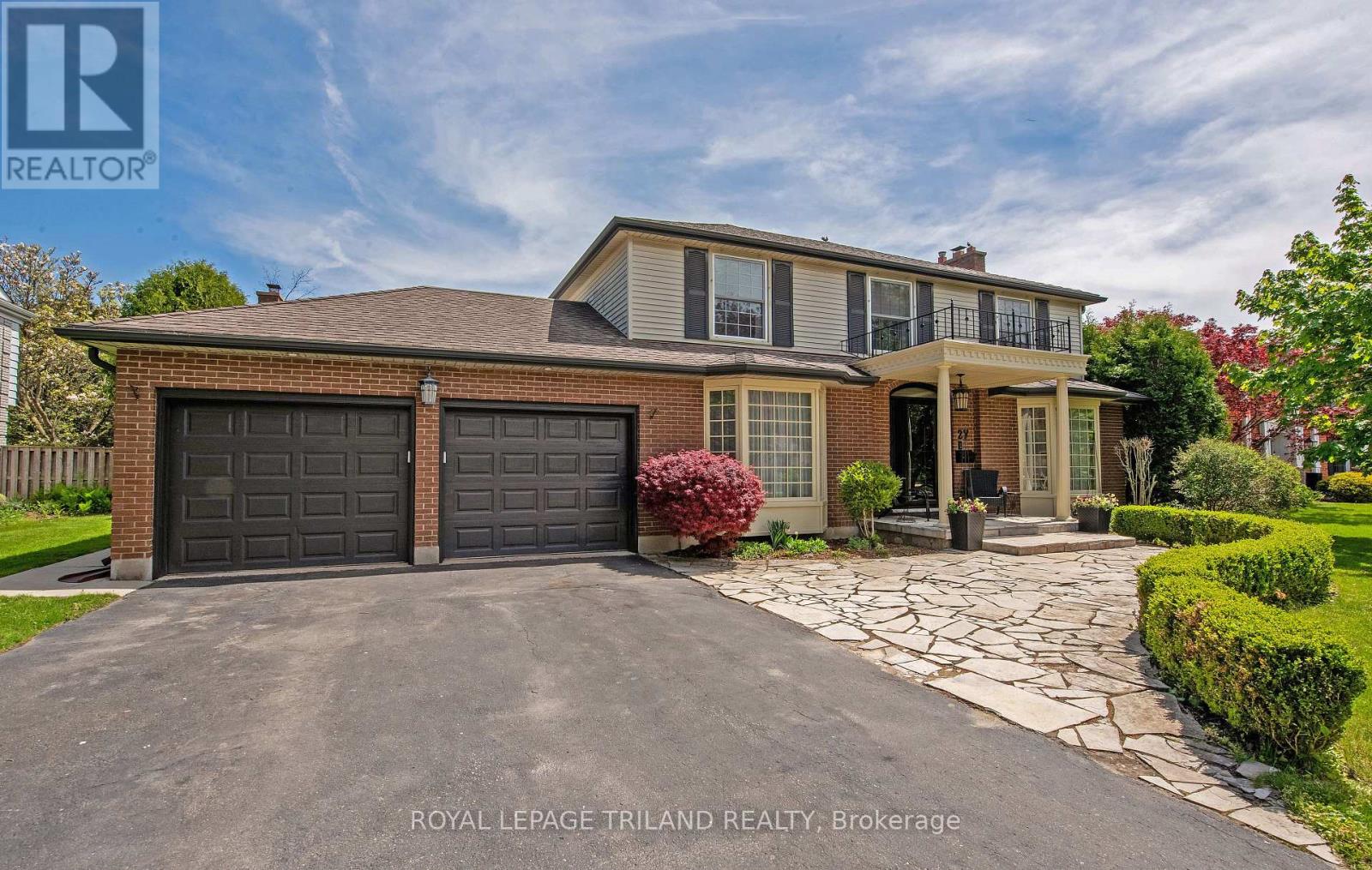 27 CHEROKEE ROAD, London North (North A)