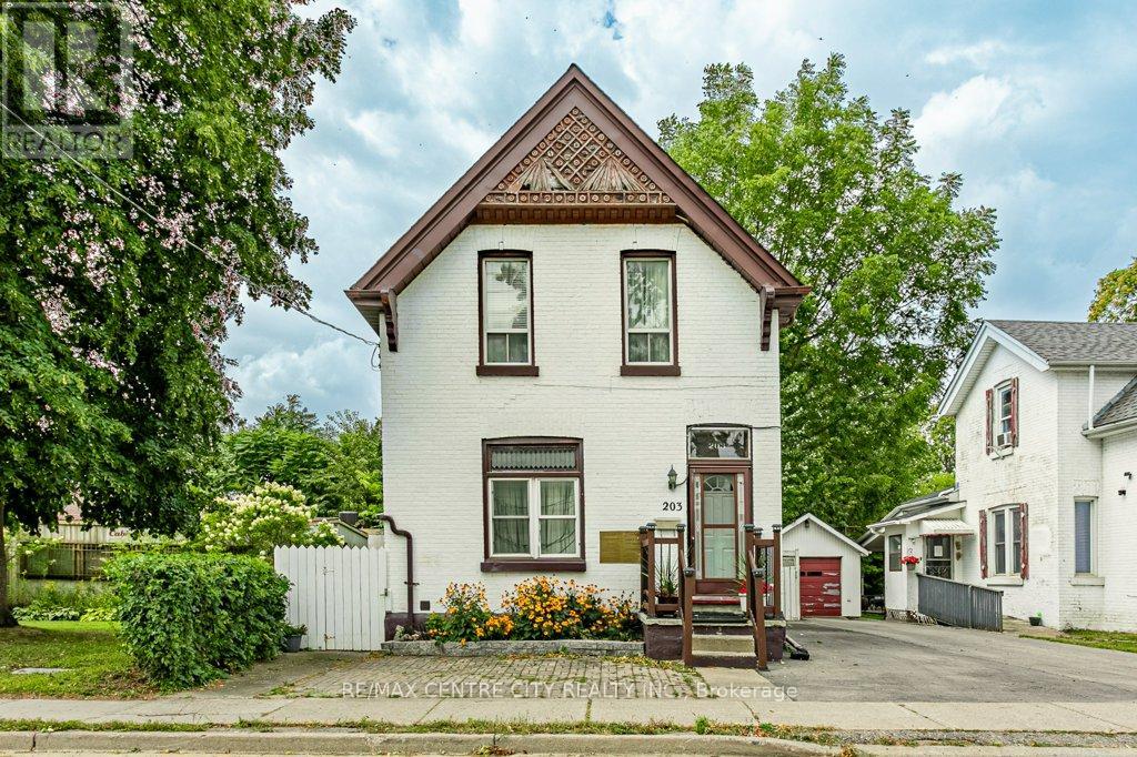 203 RECTORY STREET, London East (East L)