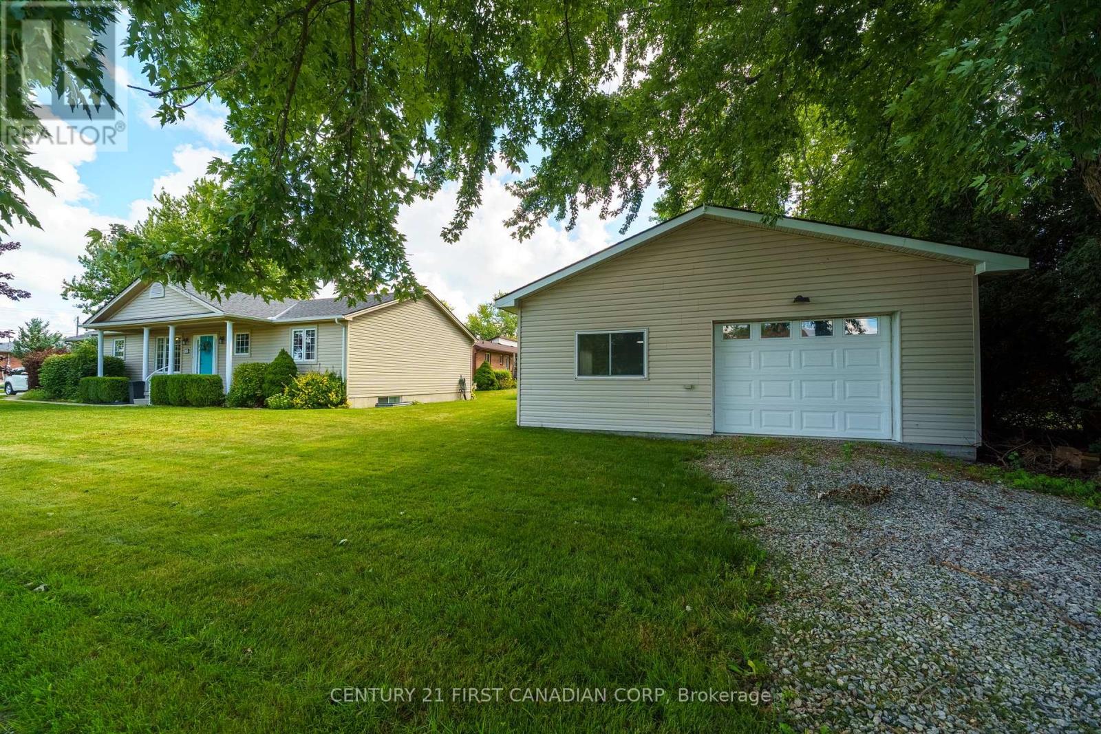 300 STATION ST STREET, North Middlesex (Parkhill)