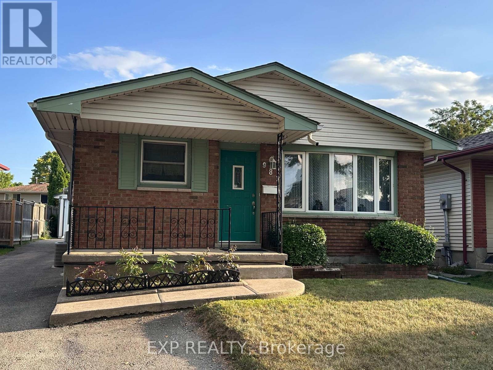 981 JALNA BOULEVARD, London South (South X)