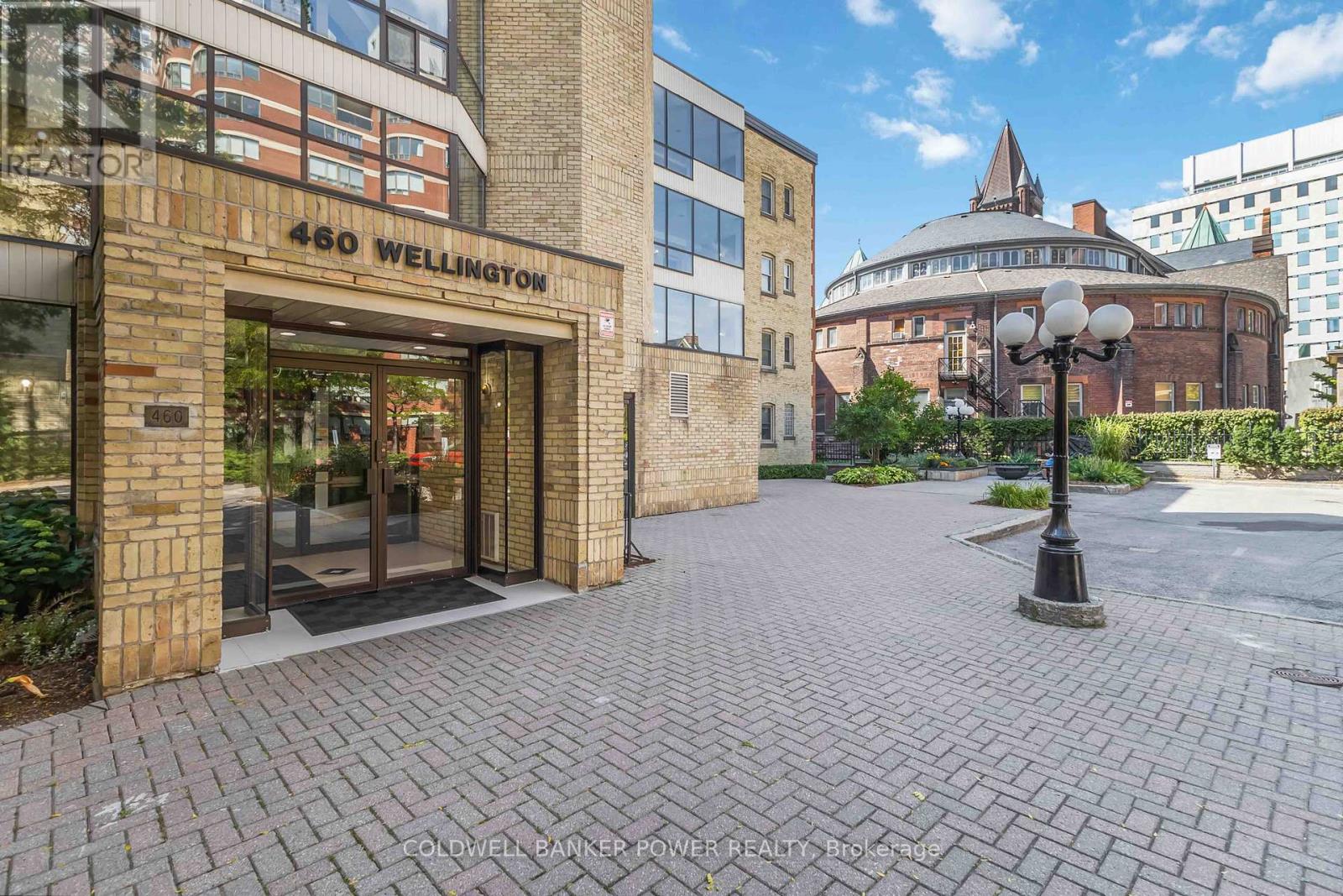 308 - 460 WELLINGTON STREET, London East (East F)