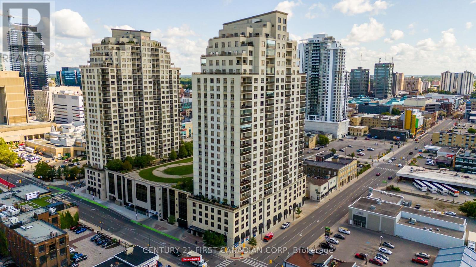 1010 - 330 RIDOUT STREET N, London