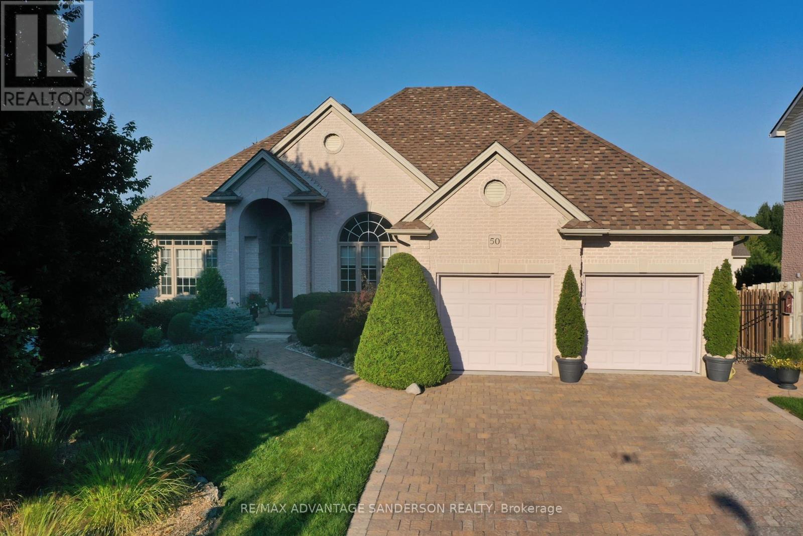 50 STONE RIDGE CRESCENT, Middlesex Centre (Ilderton)