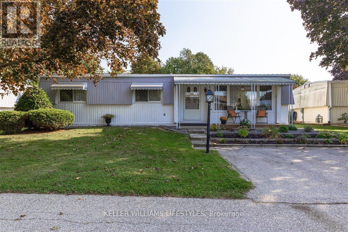 255 HIGHLAND SPRINGS STREET, Lambton Shores (Grand Bend)