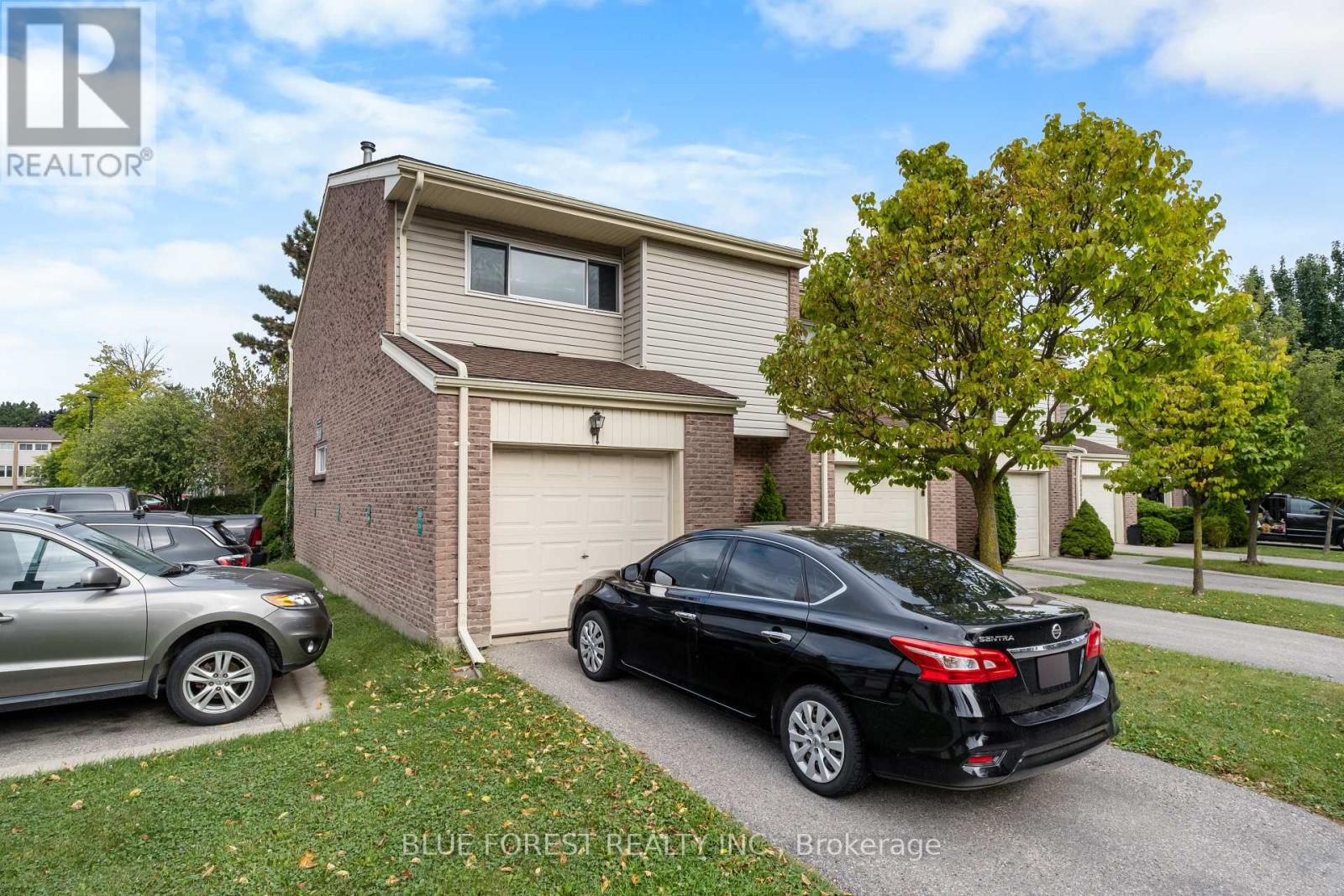 250 - 700 OSGOODE DRIVE S, London