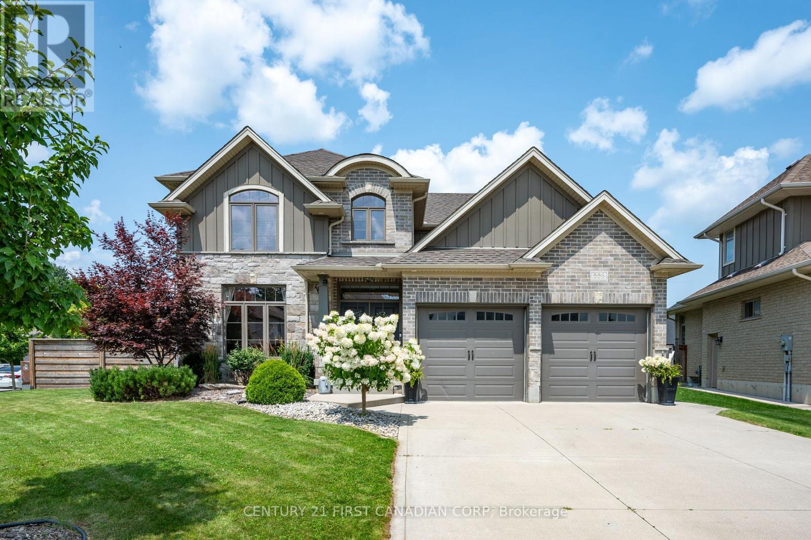 886 FOXCREEK ROAD, London