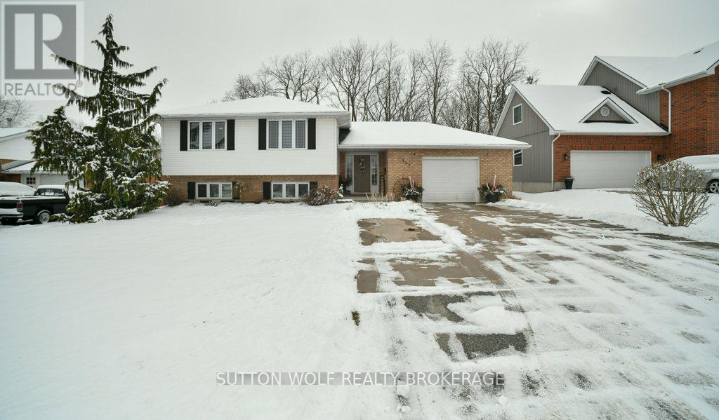 107 MCKELLAR STREET, Southwest Middlesex (Glencoe)