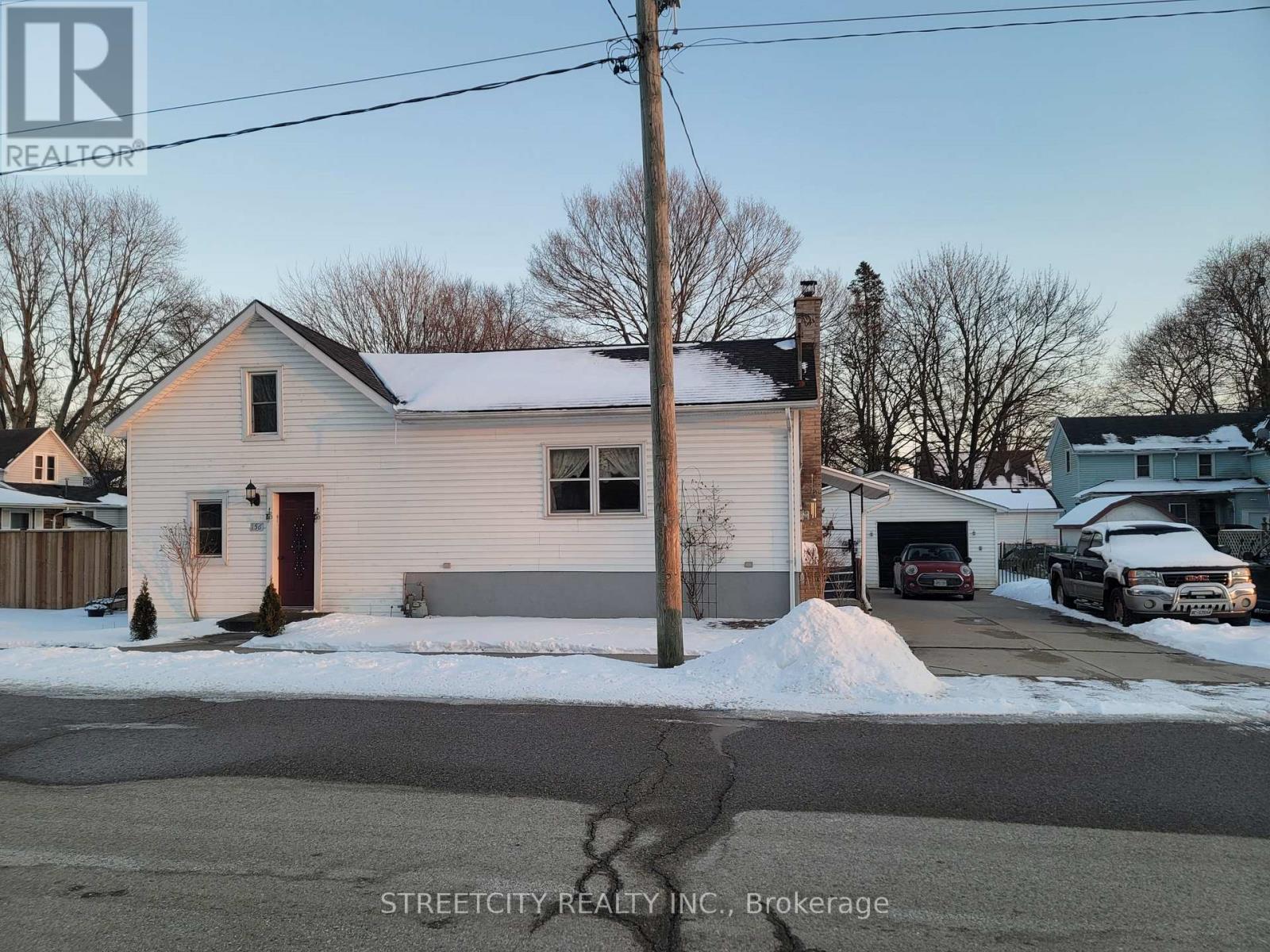 156 MAPLE STREET, West Elgin (Rodney)