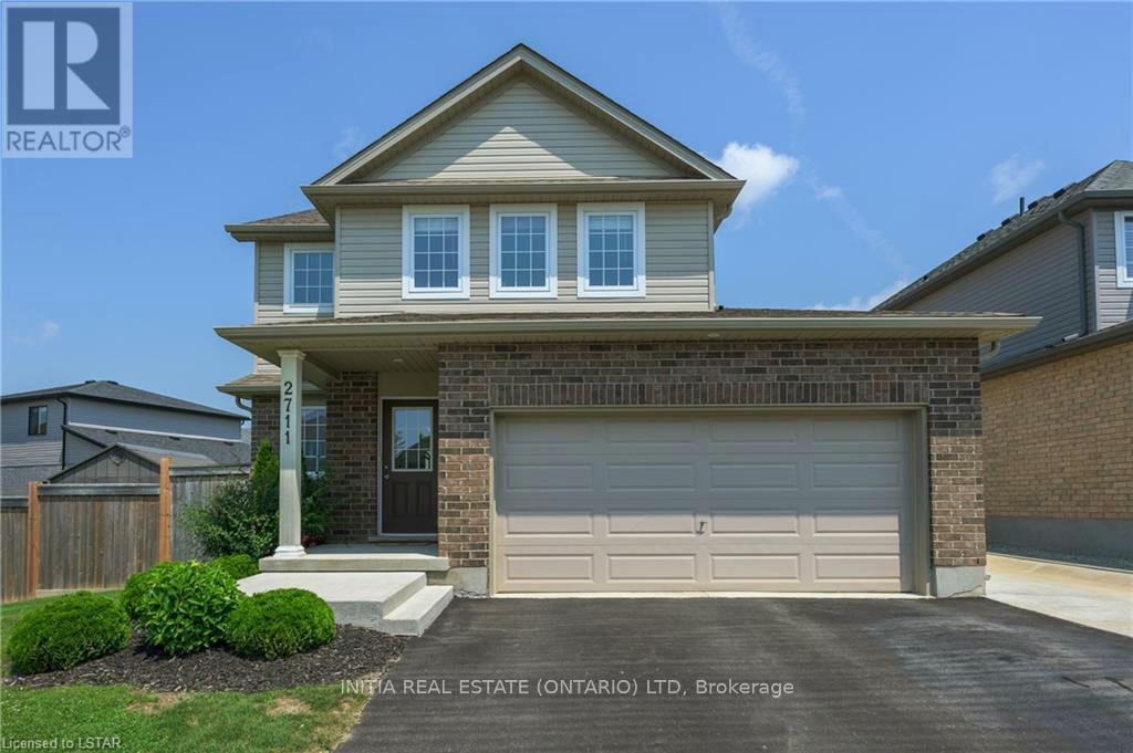 2711 FOXBEND LINK, London