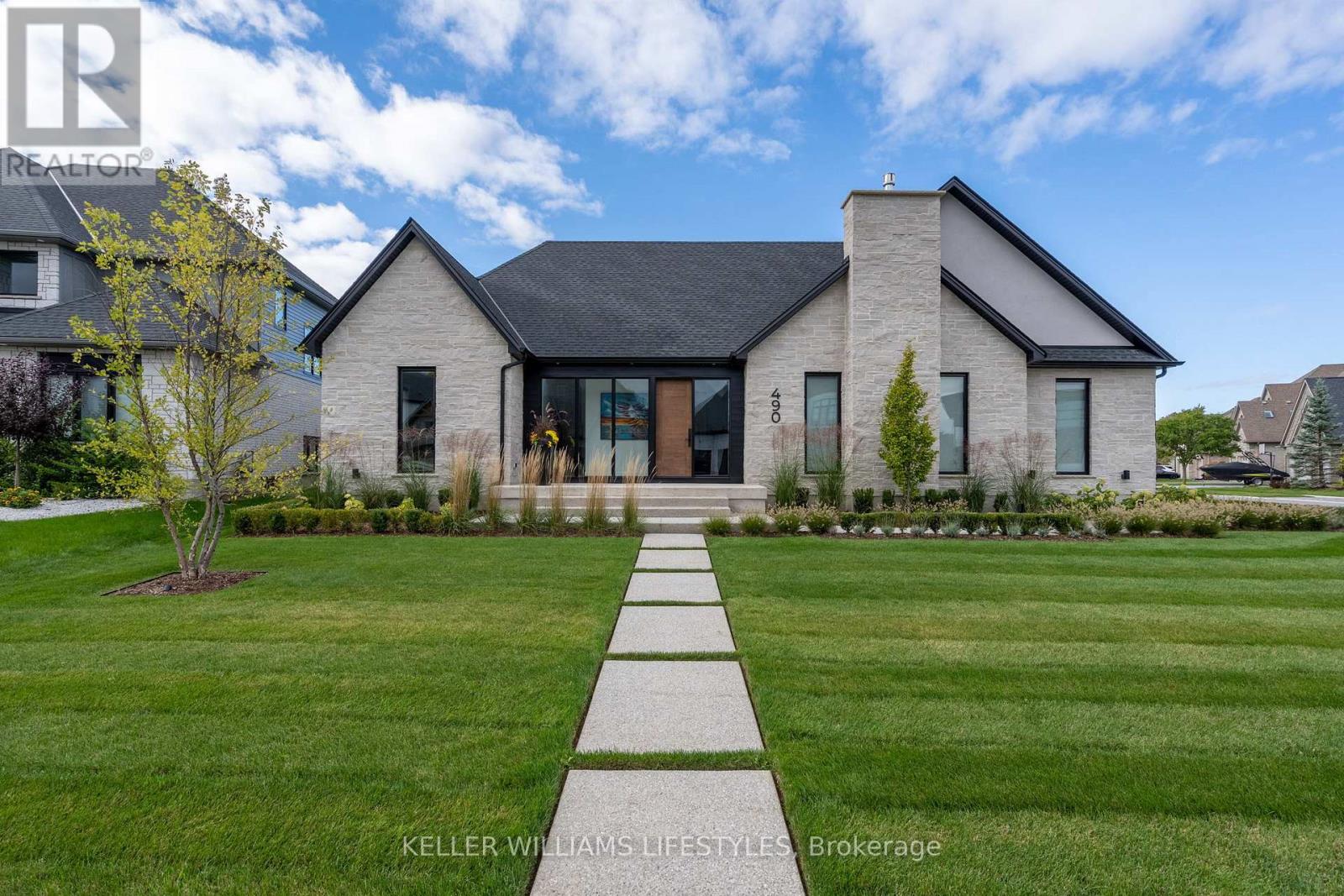 490 EAGLETRACE DRIVE, London