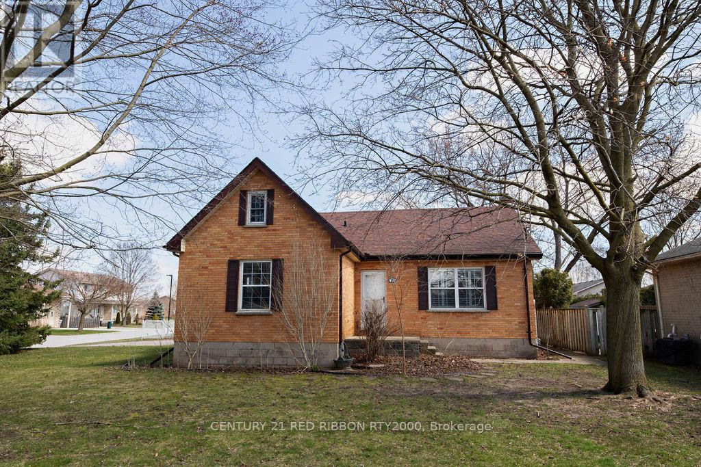 79 EGERTON STREET, Strathroy-Caradoc (SE)