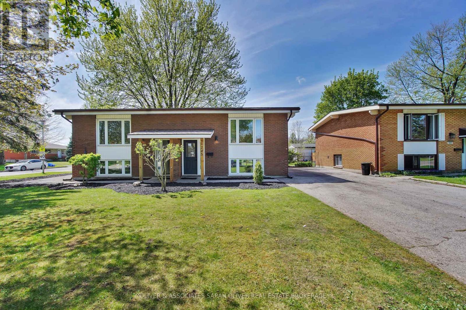 1245 SORREL ROAD, London East (East D)
