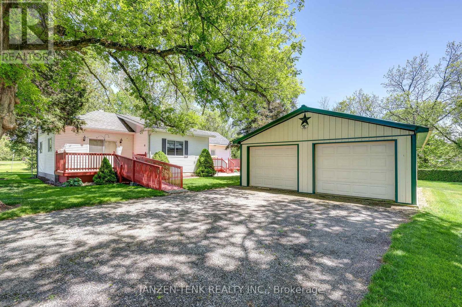 6 CONCESSION STREET, Norfolk (Walsingham)