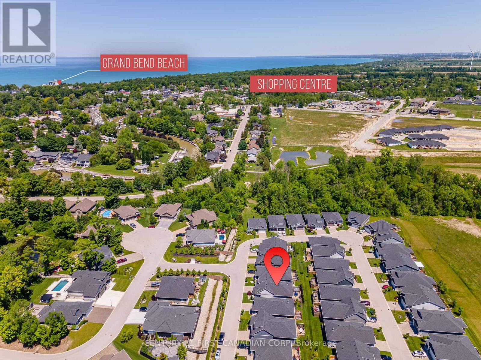 7 SUNRISE LANE, Lambton Shores (Grand Bend)