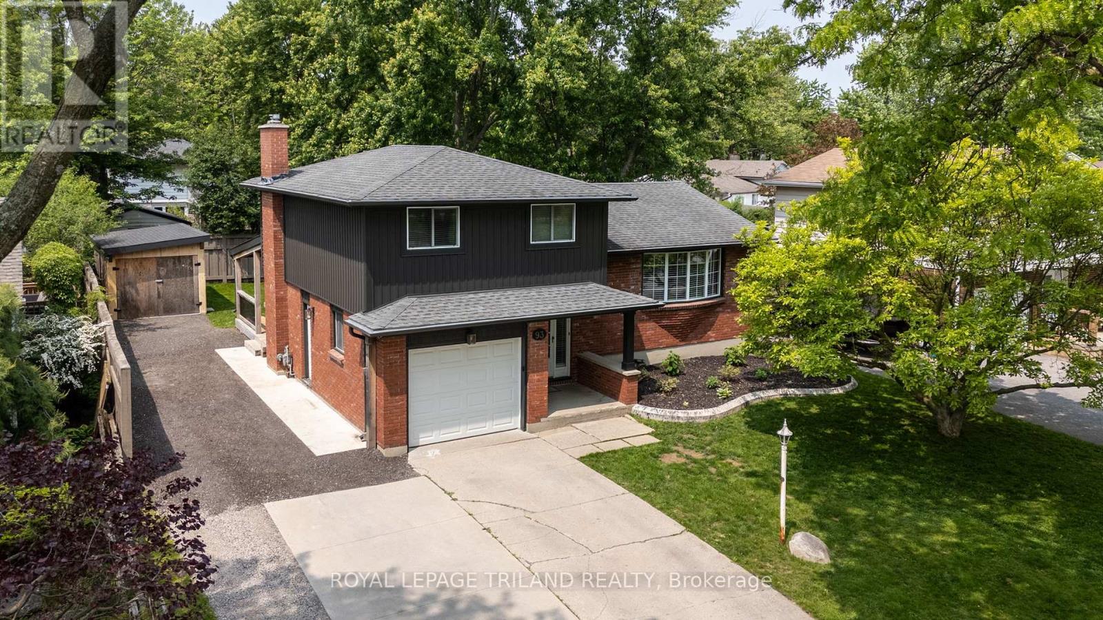 93 ST LAWRENCE BOULEVARD, London South (South O)