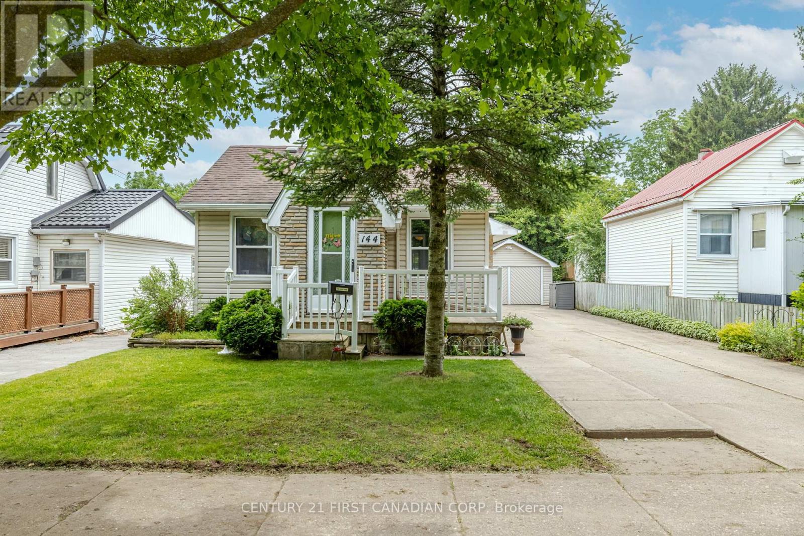 144 EMERSON AVENUE, London South (South I)