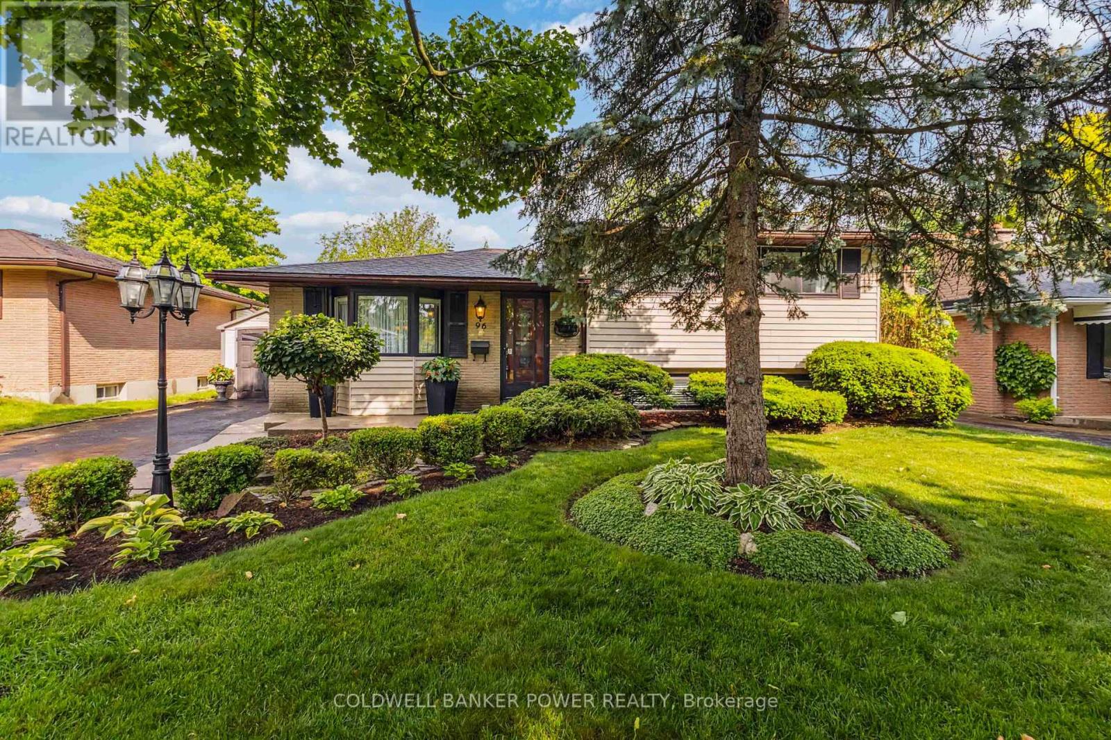 96 CAYUGA CRESCENT, London East (East D)
