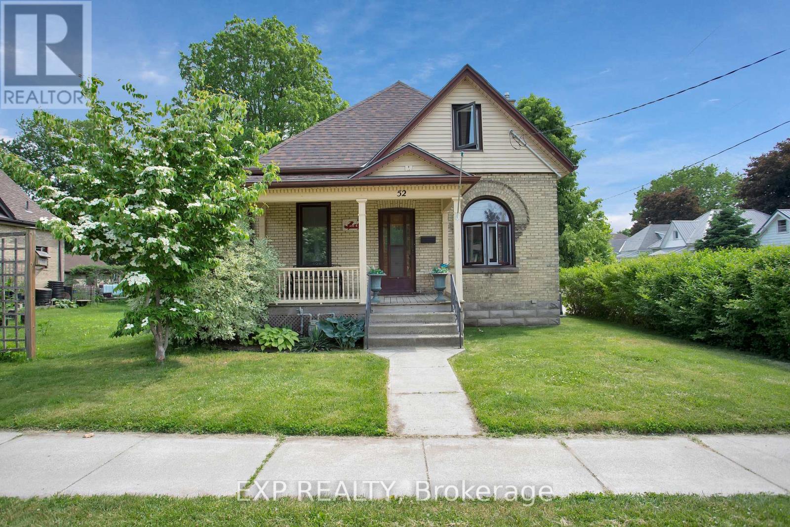 52 CHESTER STREET, St. Thomas