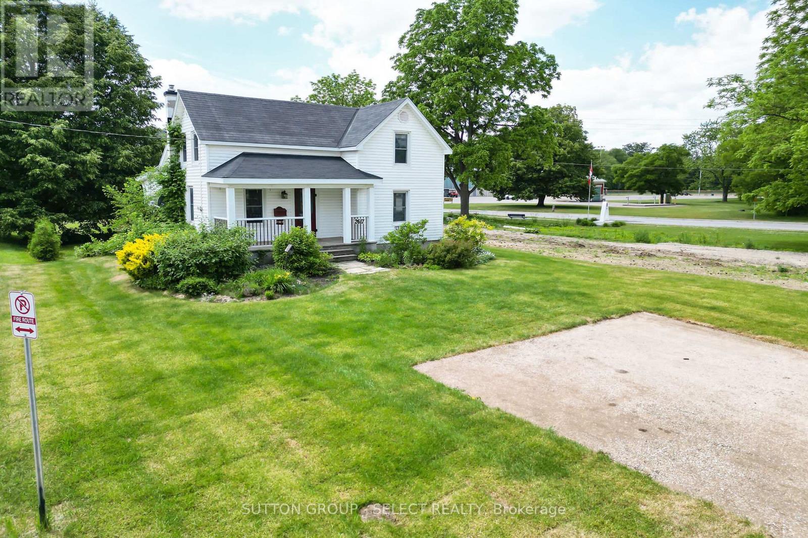 2617 QUEENS STREET, Strathroy Caradoc (Mount Brydges)