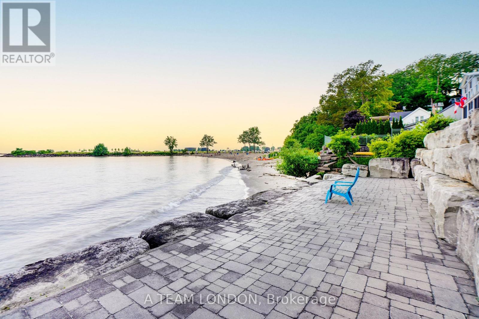 236 EDWARD STREET, Central Elgin