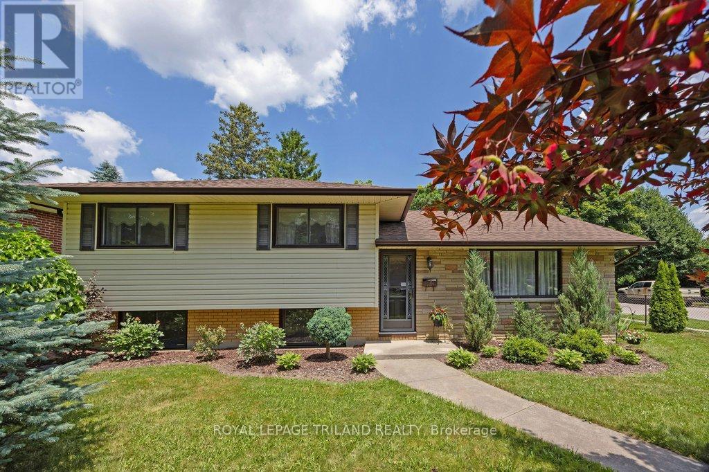 1479 BECKWORTH AVENUE, London East (East D)